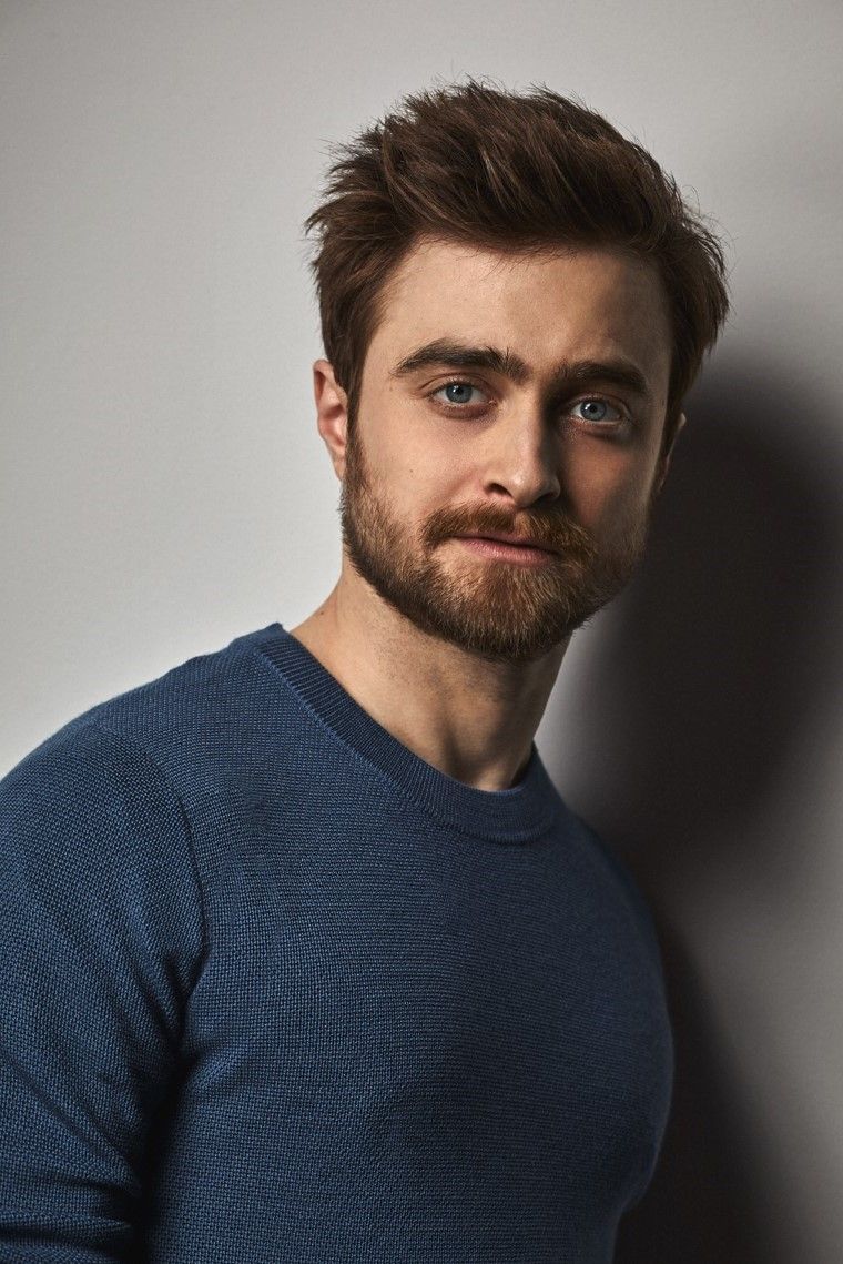 Daniel Radcliffe will star in biopic about comedian-musician "Weird Al" Yankovic
