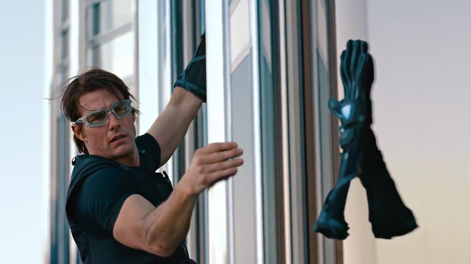 Tom Cruise did not allow the series "Mission Impossible" to be filmed.